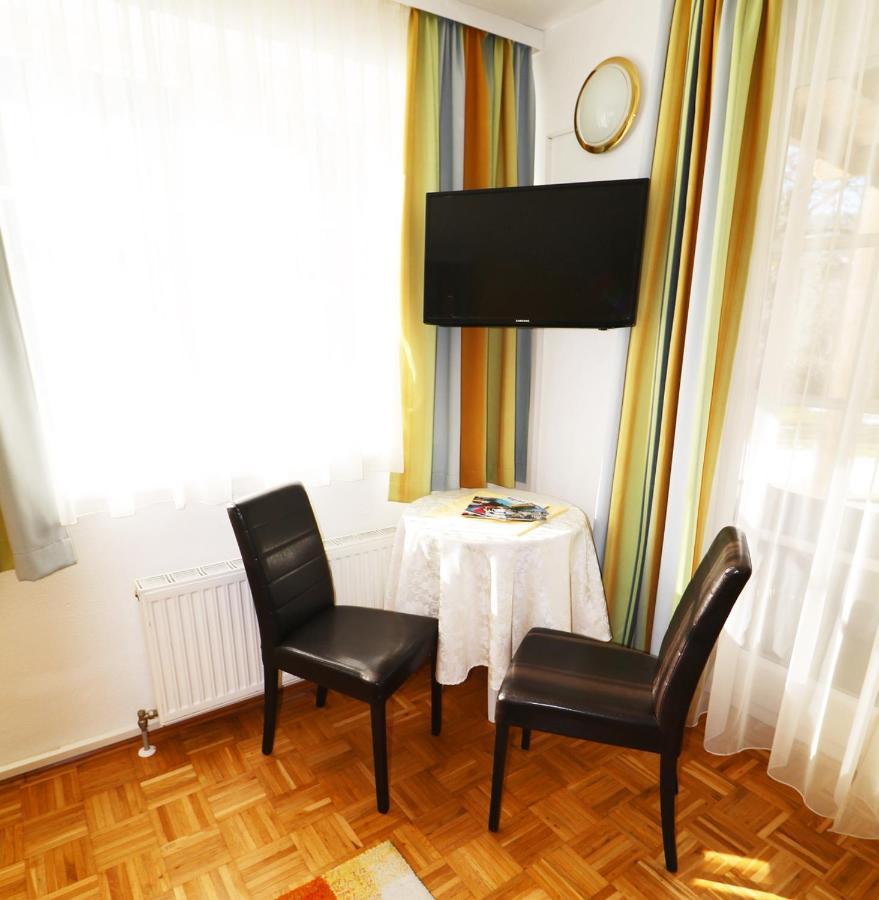 Gaestehaus Landgraf Übelbach Eksteriør billede